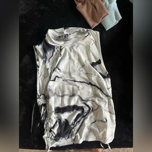 Forever 21 turtle neck tank